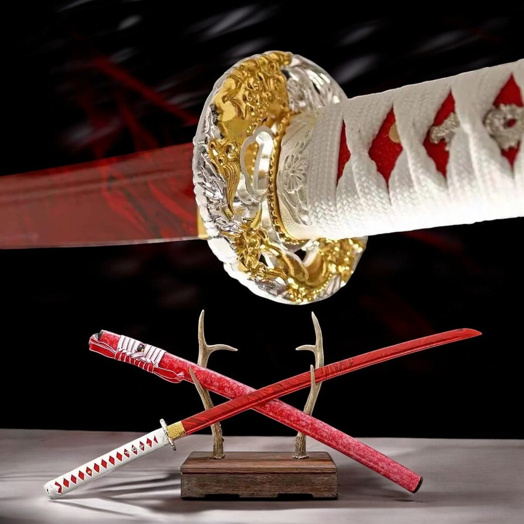 Découvrez l’esprit de puissance avec ce katana à lame rouge forgé dans une élégance ardente