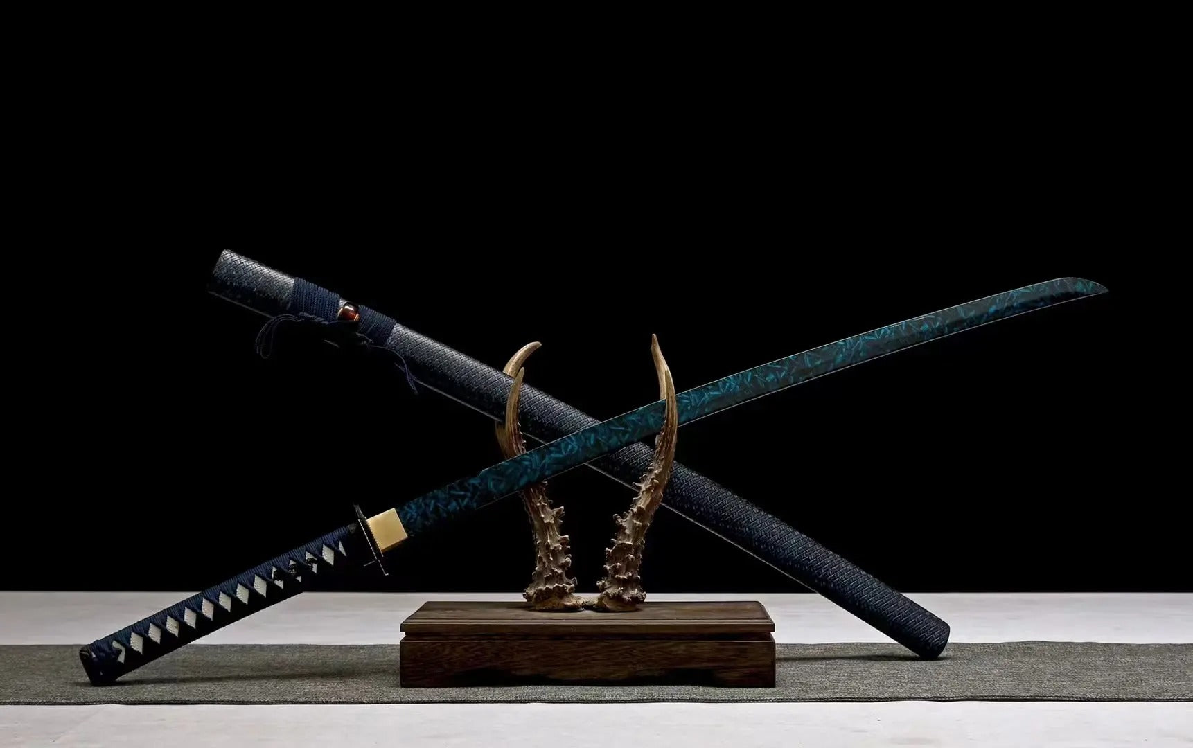 Katana Lame Bleu Kaido - 蒼結晶