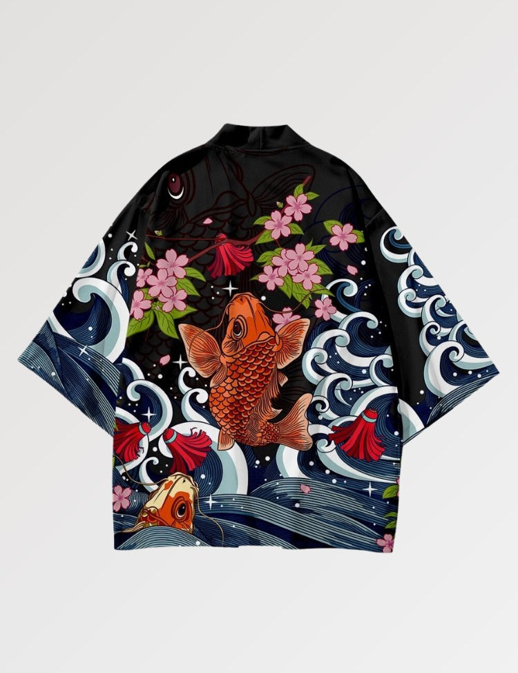 Haori de Tokyo au motif carpe koi et orné de fleurs de cerisier