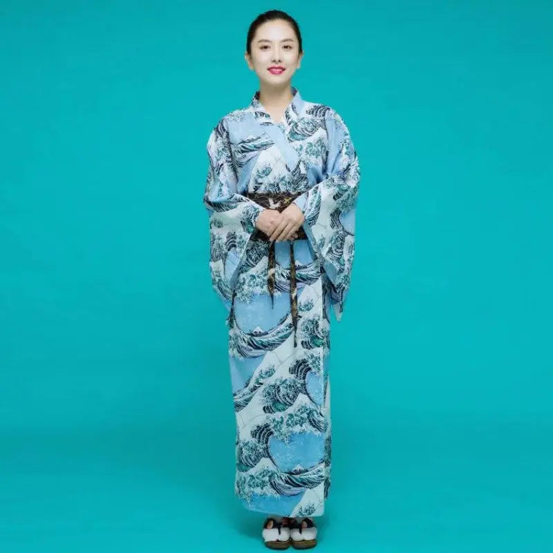 Kimono Japonais Femme 'Vague Kanagawa'