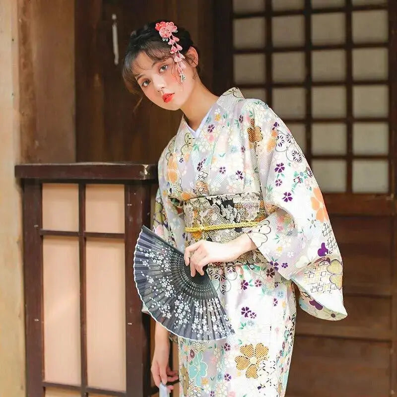 Kimono Japonais Soie Femme 'Haruka'
