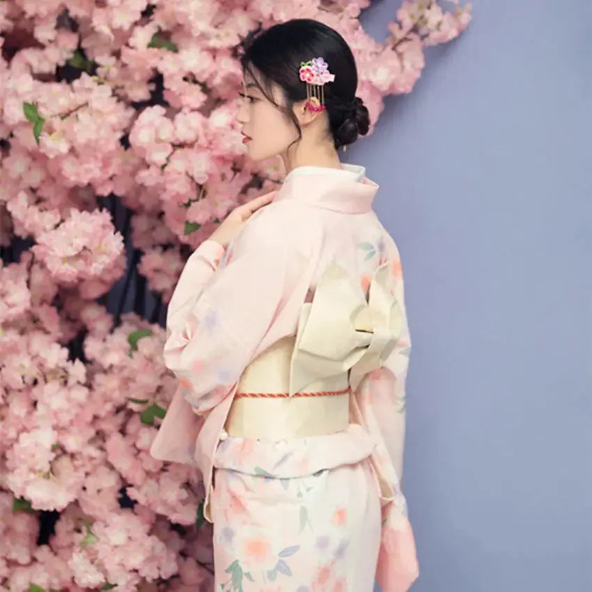 Kimono Traditionnel Femme 'Sakiko'