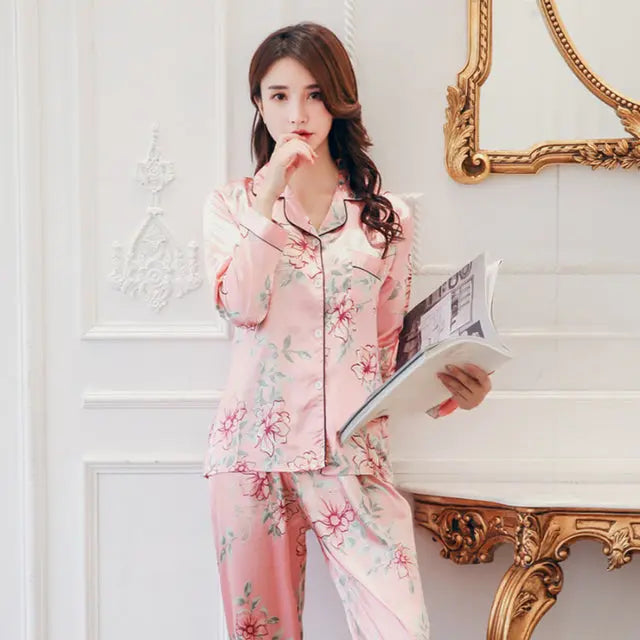 Pyjama Japonais en Soie Rose