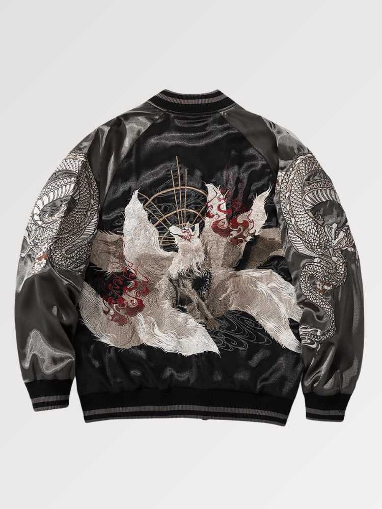 Le style des traditions est très présent en Europe, la veste japonaise sukajan au look streetwear est un incontournable de la mode