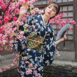 Vrai Kimono Japonais Femme 'Akemi'