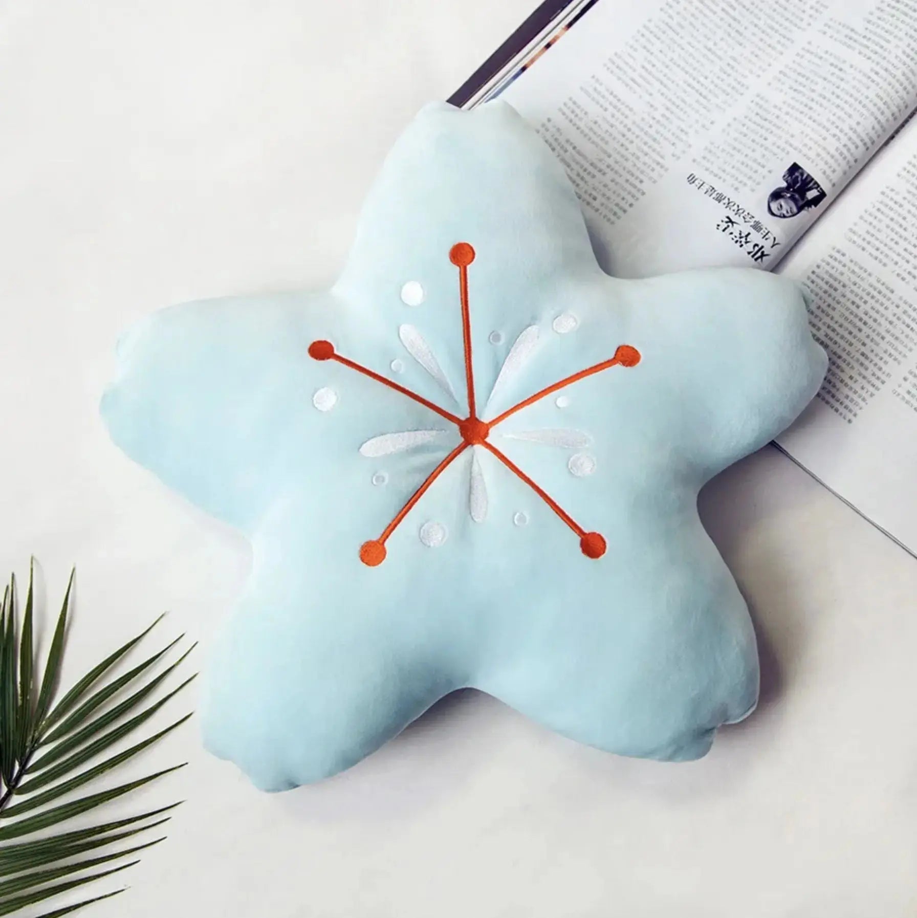 Coussin en forme d'étoile à cinq pointes peluche velours en 3 couleurs turquoise rose jaune — vue principale du produit — Jap