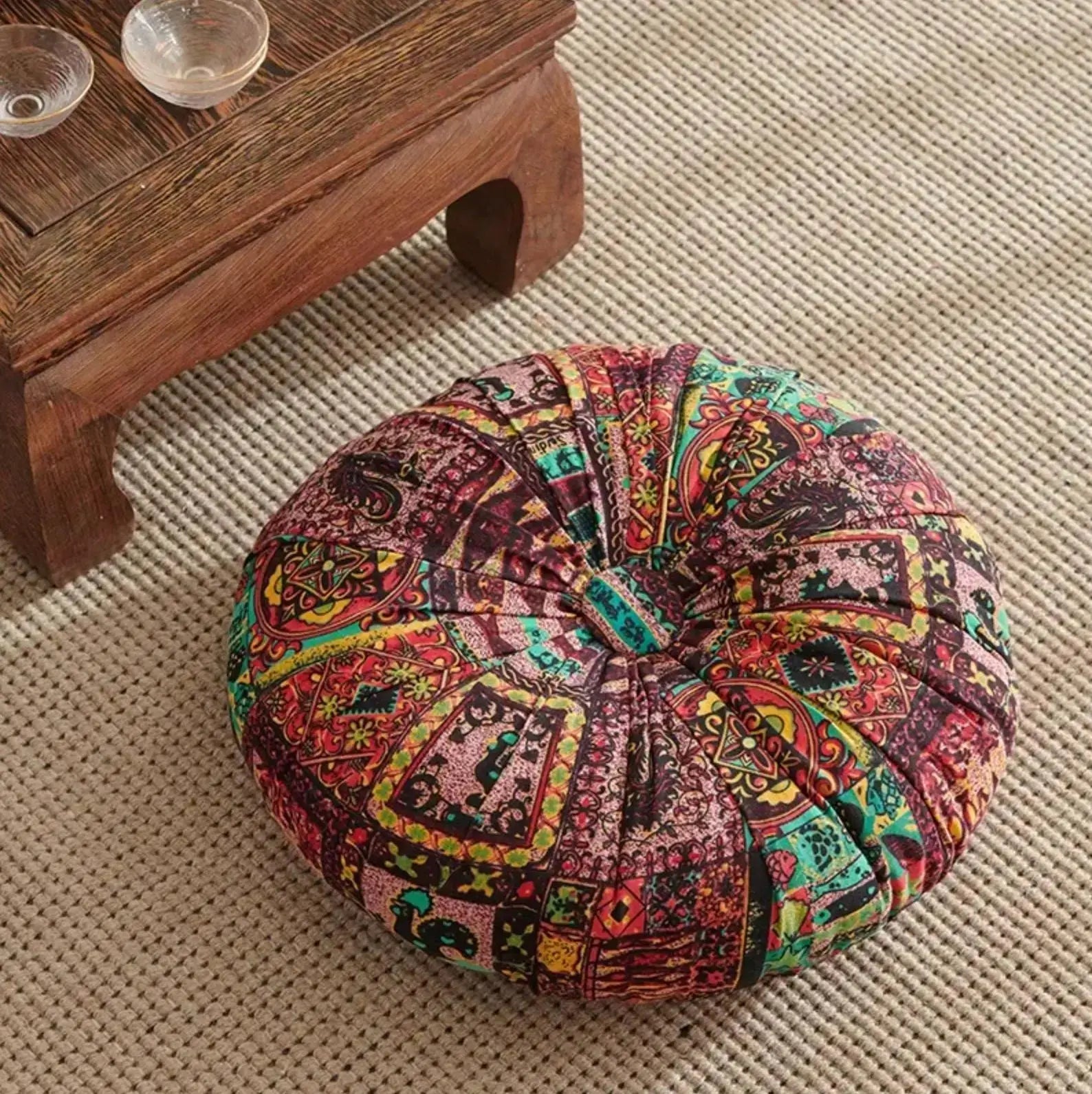 Coussin Komori zabuton rond bombé ferme pour méditation en 4 couleurs navy rouge bleu jaune — vue de profil — Japanstreet