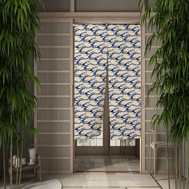 Noren japonais Umikaze à motif sayagata-nami vagues répétées sur fond beige — vue principale tendue à plat — Japanstreet