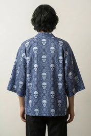 Cardigan tête de mort Édition Kaïto vue dos motif skulls crânes répétés bleu marine coton manches trois-quarts streetwear japonais Japanstreet
