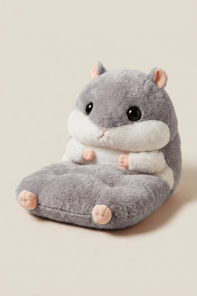 Coussin japonais 'Hamusuta' pelage gris et ventre blanc — fauteuil de sol enfant en peluche en forme de hamster, dossier tête et assise pattes