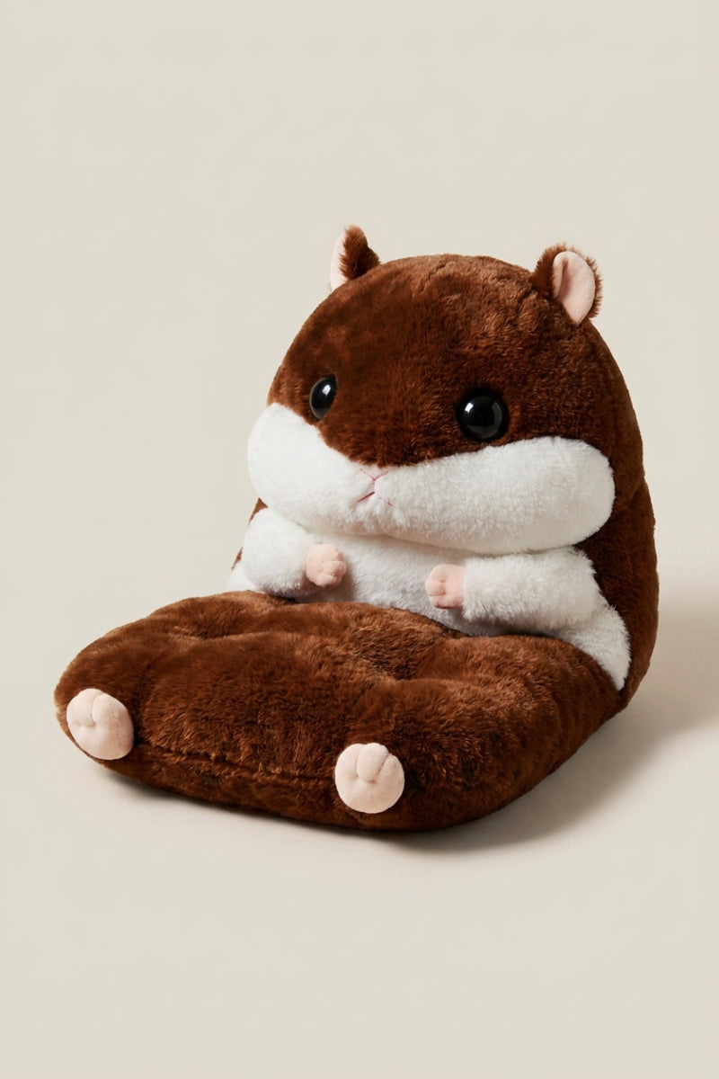 Coussin japonais 'Hamusuta' pelage brun chocolat et ventre blanc — fauteuil de sol enfant en peluche en forme de hamster, dossier tête et assise pattes