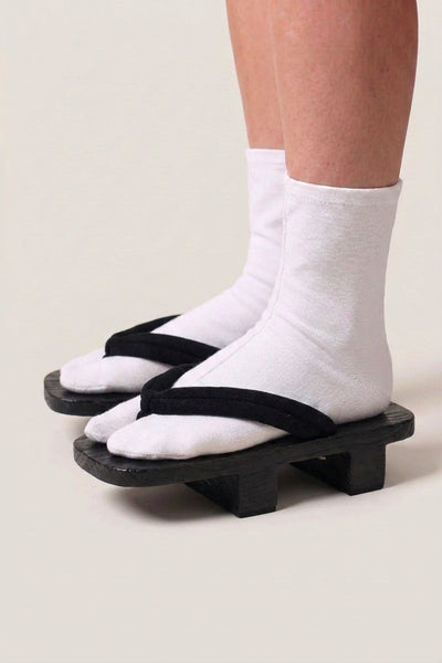 Geta Japonaise 'Tsushima'