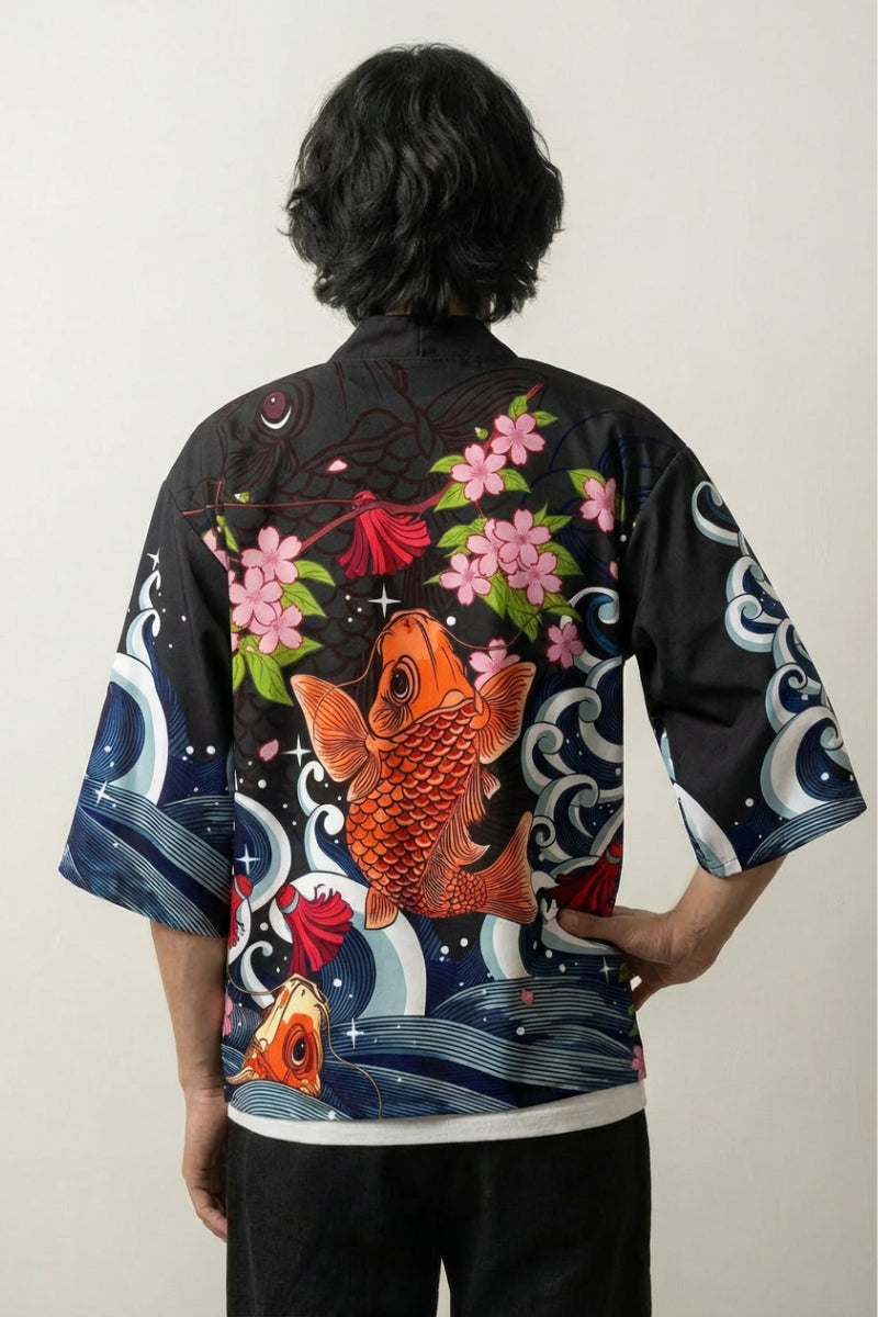 Haori japonais Carpe Koi x Sakura vue de dos poisson koi orange sakura roses vagues bleues Japanstreet
