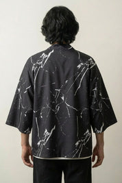 Haut de kimono homme Édition Kaïto vue dos motif marbre éclaboussures encre blanc noir sumi-e coton manches trois-quarts streetwear japonais Japanstreet