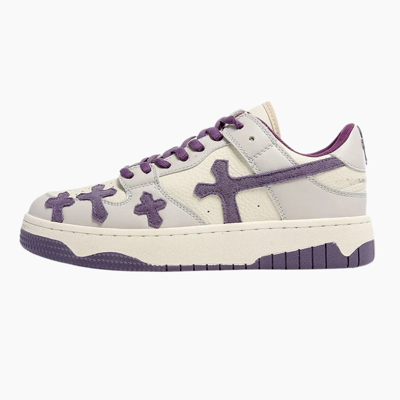 Sneakers Gothiques 'Shiro'— basket japonaise originale cream croix vue détail