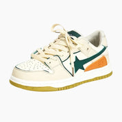 Sneakers Graffiti 'Hoshi'— baskets japonaises Y2K cream graffiti vue détail