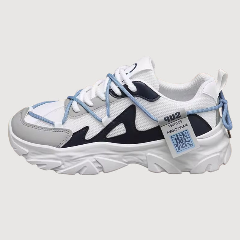 Baskets Noires 'Hashima'— basket japonaise streetwear noir mat vue détail