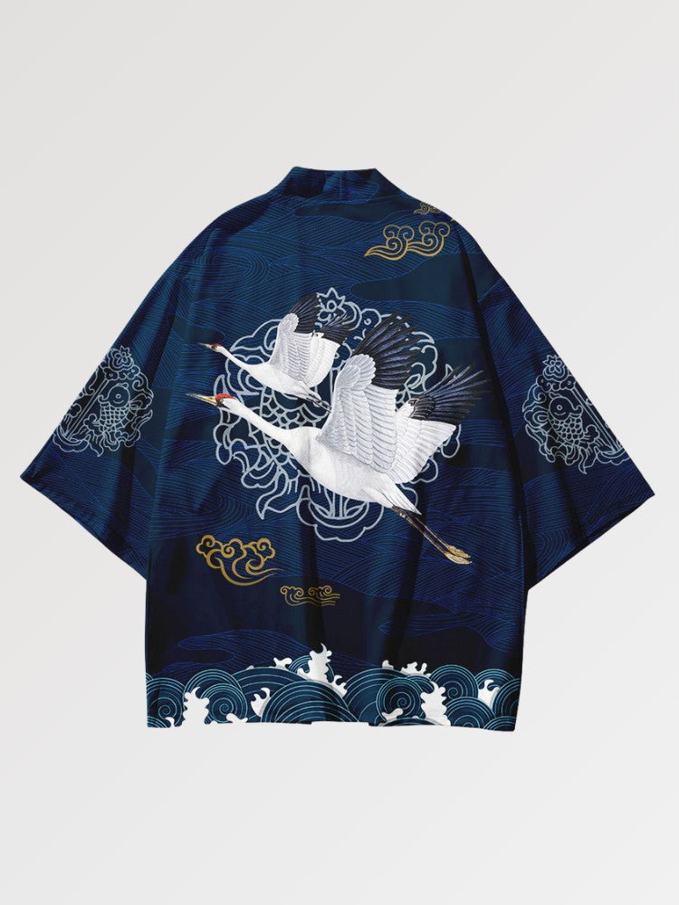Kimono haori Tsuru détail brodé grues volant et nuages style traditionnel Japanstreet
