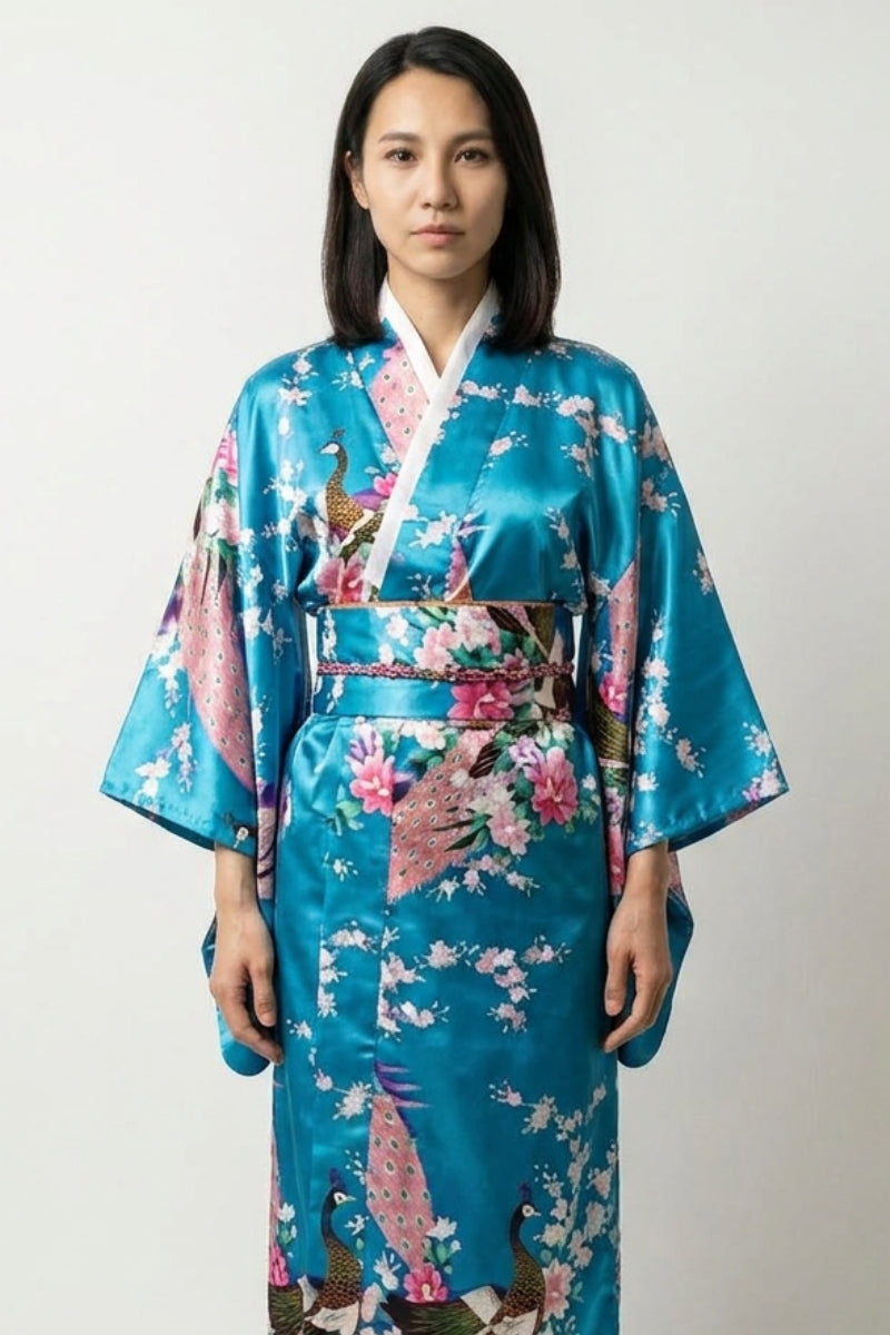 Kimono long paon turquoise Mizuha satin paons pivoines roses sakura blanc accents or rose obi taille unique style streetwear japonais Japanstreet