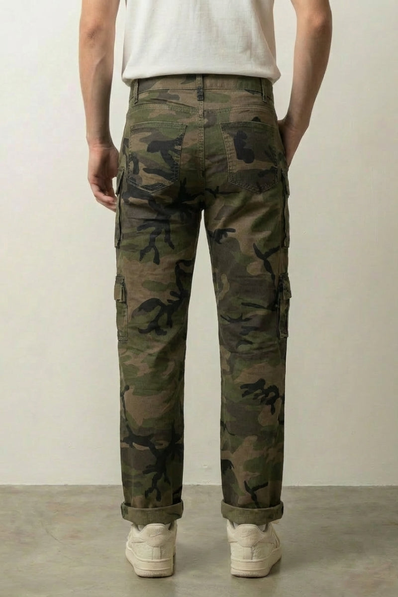 Pantalon cargo japonais Toyoake camouflage avec rabats à pression vue détail Japanstreet