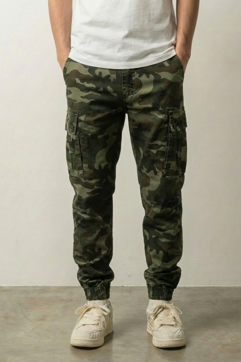 Pantalon streetwear japonais Sacramento camouflage vert foncé coupe cargo jogger Japanstreet