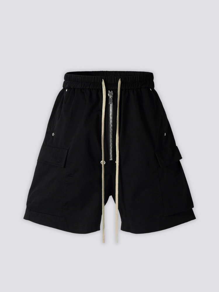 Short cargo noir détail des poches plaquées et cordons style techwear Japanstreet