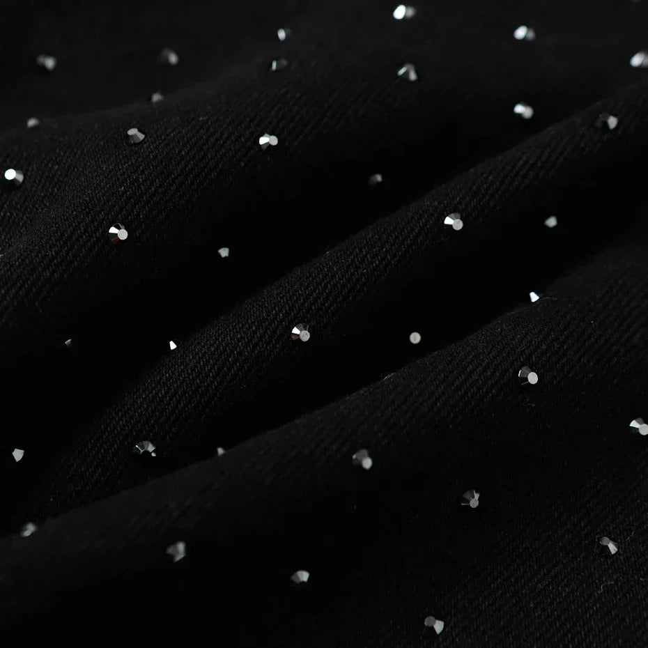 Short en jean strass détail ourlet effiloché et cristaux multiples streetwear Japanstreet