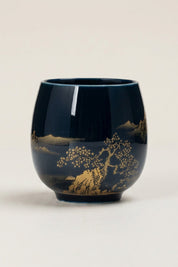 Tasse à thé japonaise noire au paysage doré, motif lac