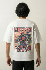 T-shirt estampe japonaise blanc, vue dos : samouraï légendaire devant une pagode, style ukiyo-e, streetwear japonais - Japanstreet