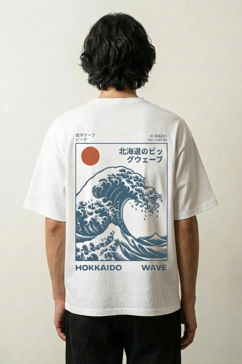 T-shirt vague de Kanagawa blanc, vue dos : la Grande Vague d'Hokusai et le mont Fuji, style streetwear japonais - Japanstreet