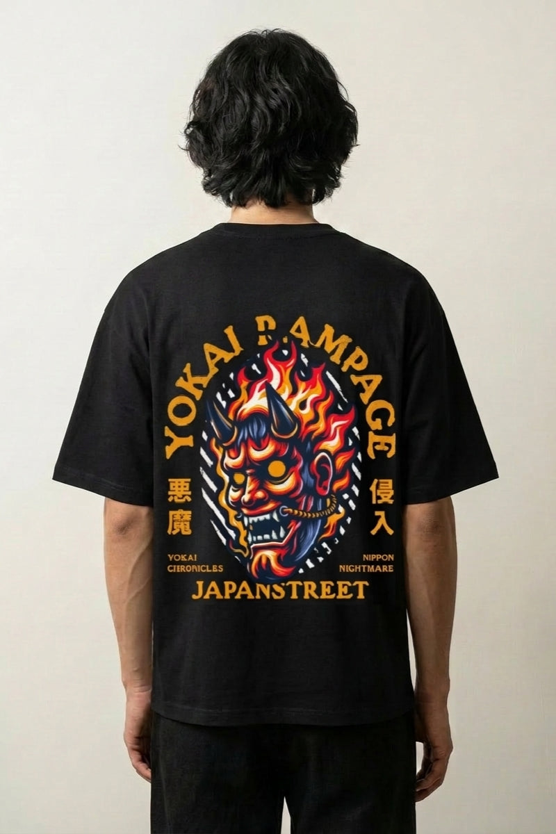 T-shirt yokai japonais noir, vue dos : masque démoniaque cerné de flammes, style streetwear japonais - Japanstreet