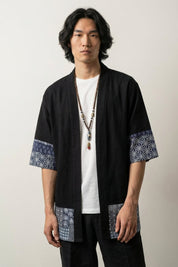Veste kimono homme japonais Mitsuo noire col en V manches courtes empiècements motifs traditionnels asanoha seigaiha streetwear japonais Japanstreet