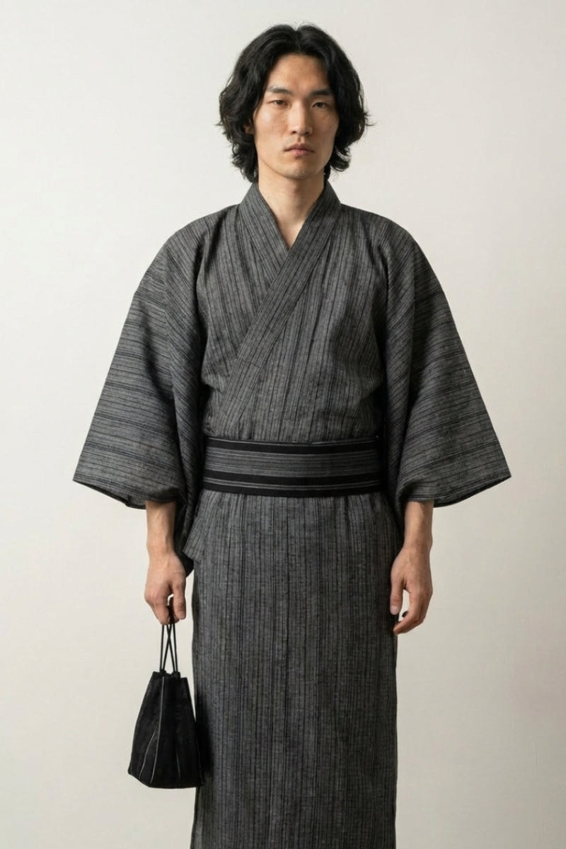 Yukata en coton Hokuto gris anthracite tissage kasuri texture verticale dense coton léger obi noir rayures style streetwear japonais Japanstreet