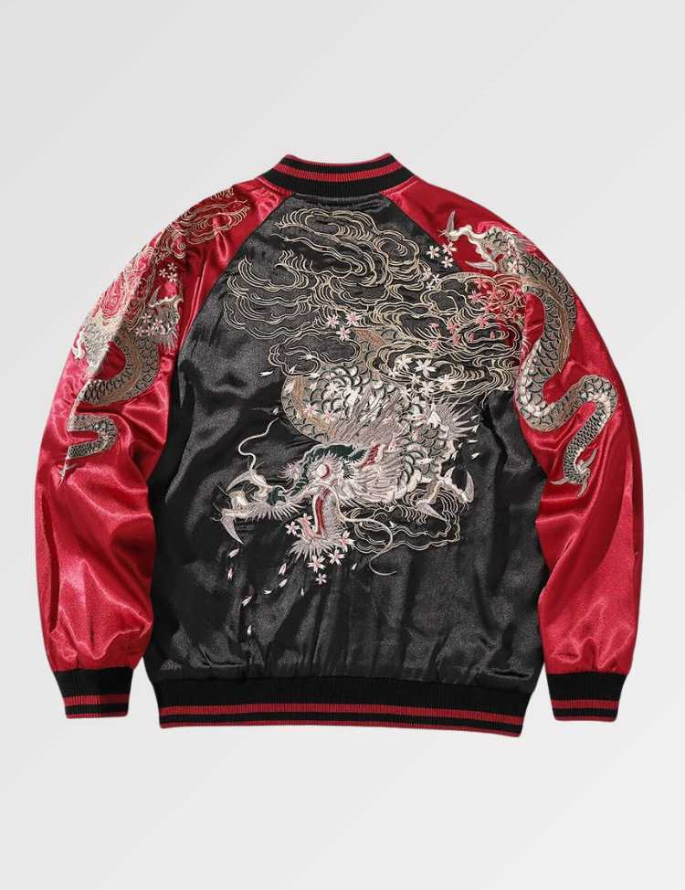 Un grand classique du bomber japonais dans un style streetwear sukajan aux origines nipponnes mélangeant traditionnel et sportswear