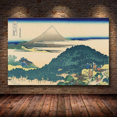 Estampe Japonaise de la montagne nommée mont Fuji dans un décor brumeux