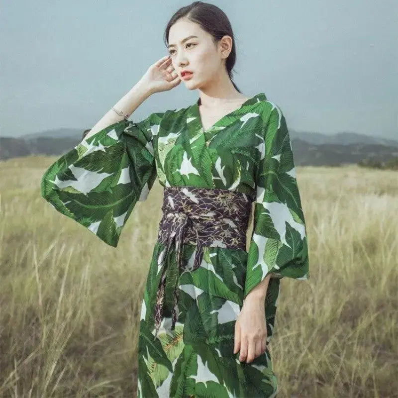 Japon-Kimono-Femme--Amaterasu--Japanstreet-1645810357.jpg