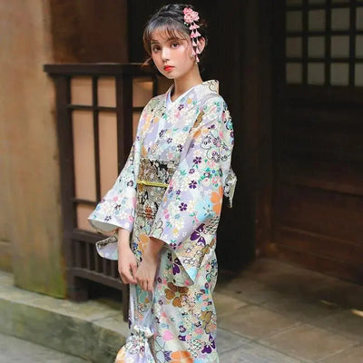 Kimono Japonais dans un mélange de Soie et de polyester satiné pour Femme