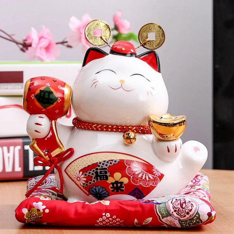 Maneki-neko tirelire avec koban doré et lingot d'or à la grammaire monétaire Edo — vue de profil arrière — Japanstreet