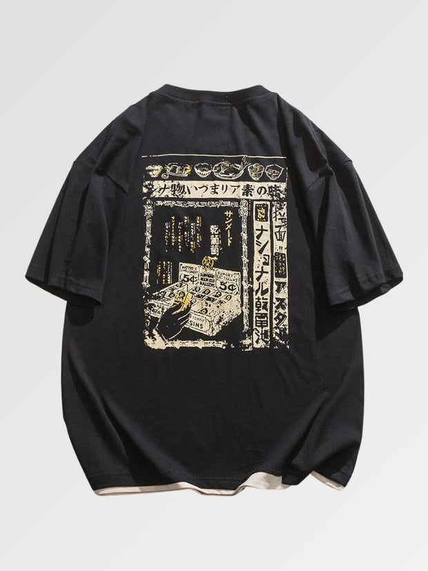 Ce modèle de t-shirt représente une estampe japonaise de restaurent traditionnel