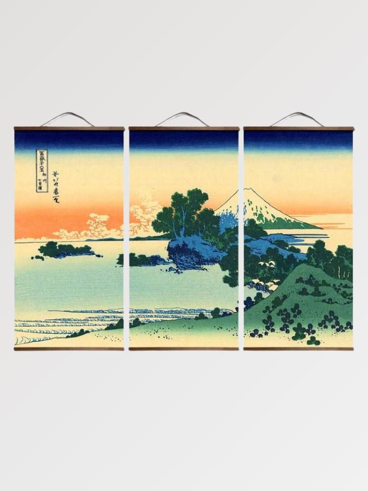 Tableau triptyque japonais Gaifū Kaisei, paysage du mont Fuji par ciel clair aux tons orangés et verts — vue principale sur f