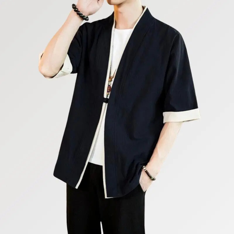 Une Veste de Kimono pour Homme au tissu épais