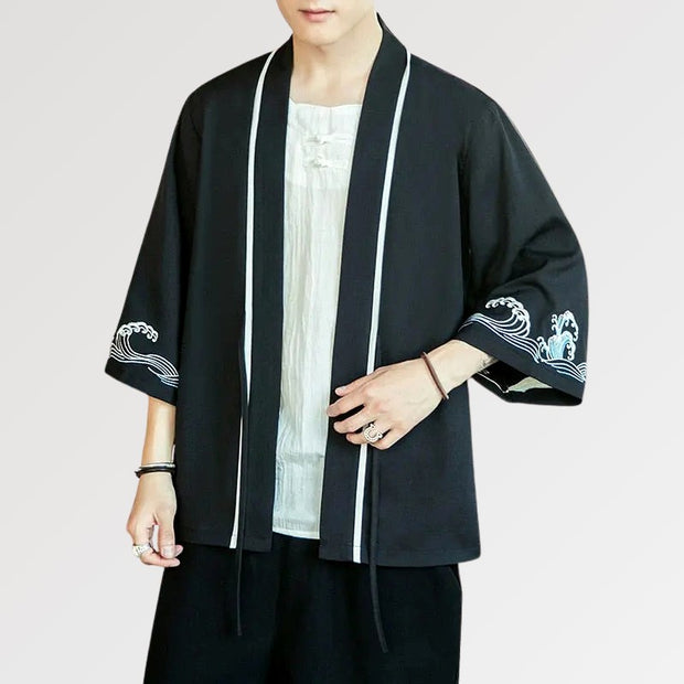 Une Veste de Kimono pour Homme au Motif de Vague japonaise
